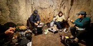 CAVE CAMP �P�C�u�L�����v